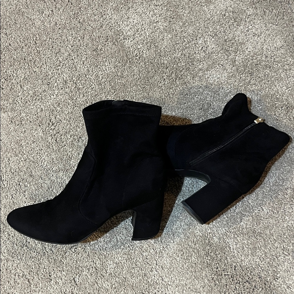 Unisa Black Ankle Booties